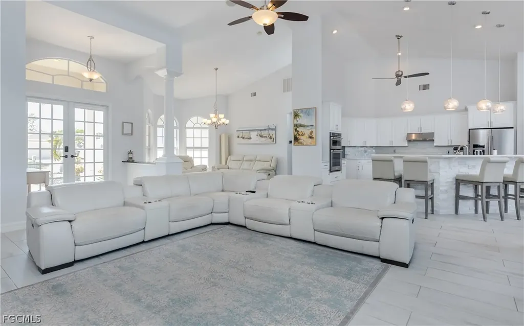 1505 SE 4th Street Cape Coral FL 33990