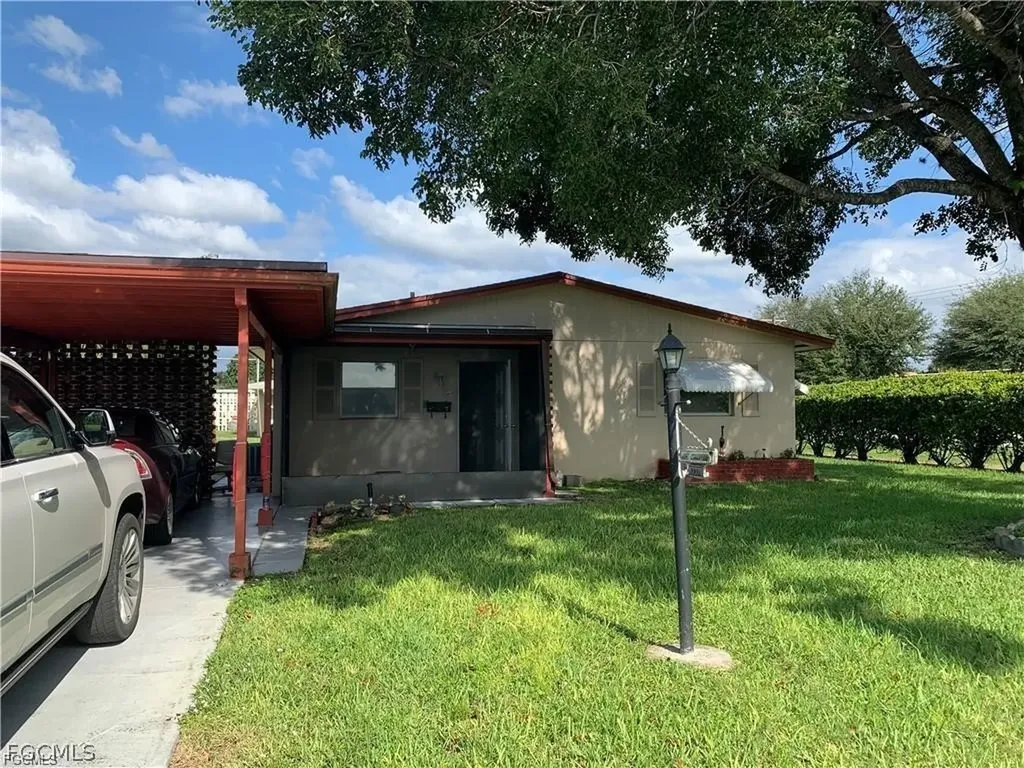 2201 Croton Court Lehigh Acres FL 33936