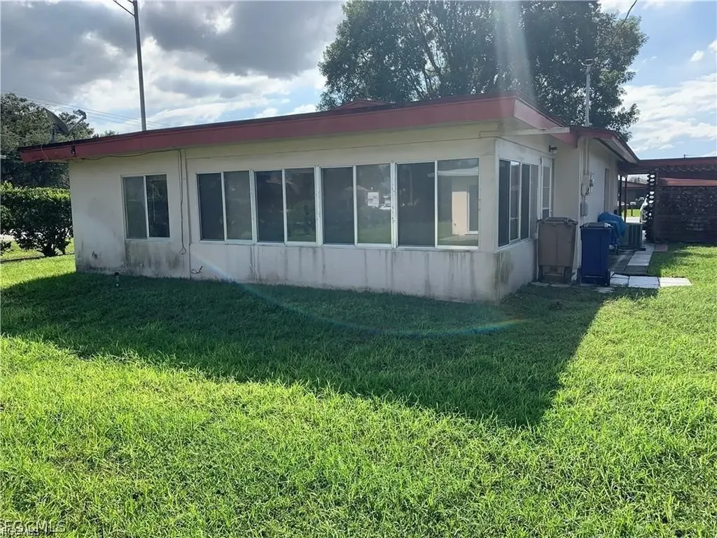 2201 Croton Court Lehigh Acres FL 33936