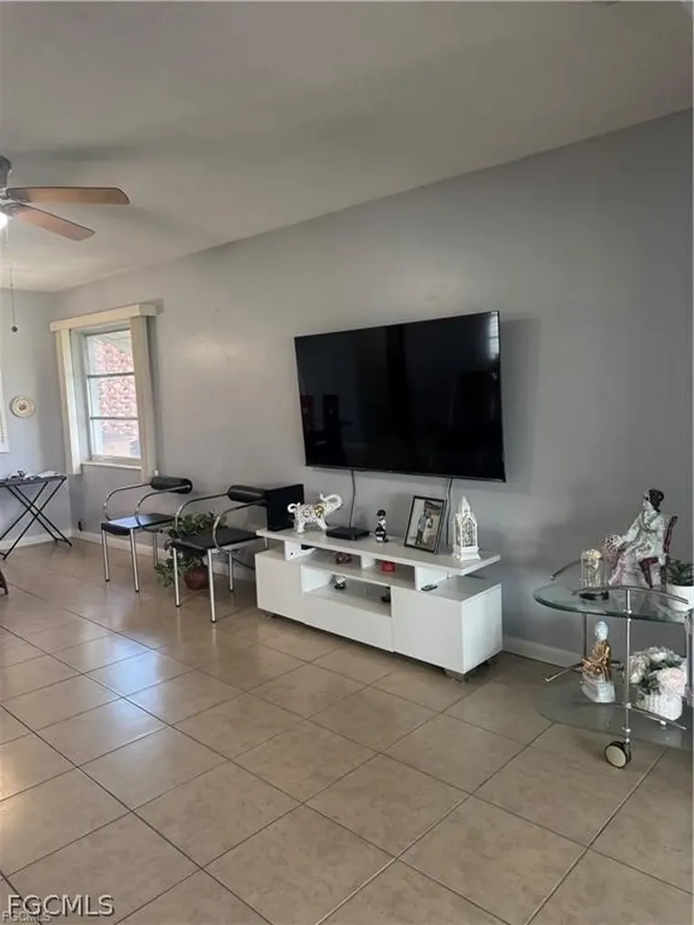 2201 Croton Court Lehigh Acres FL 33936