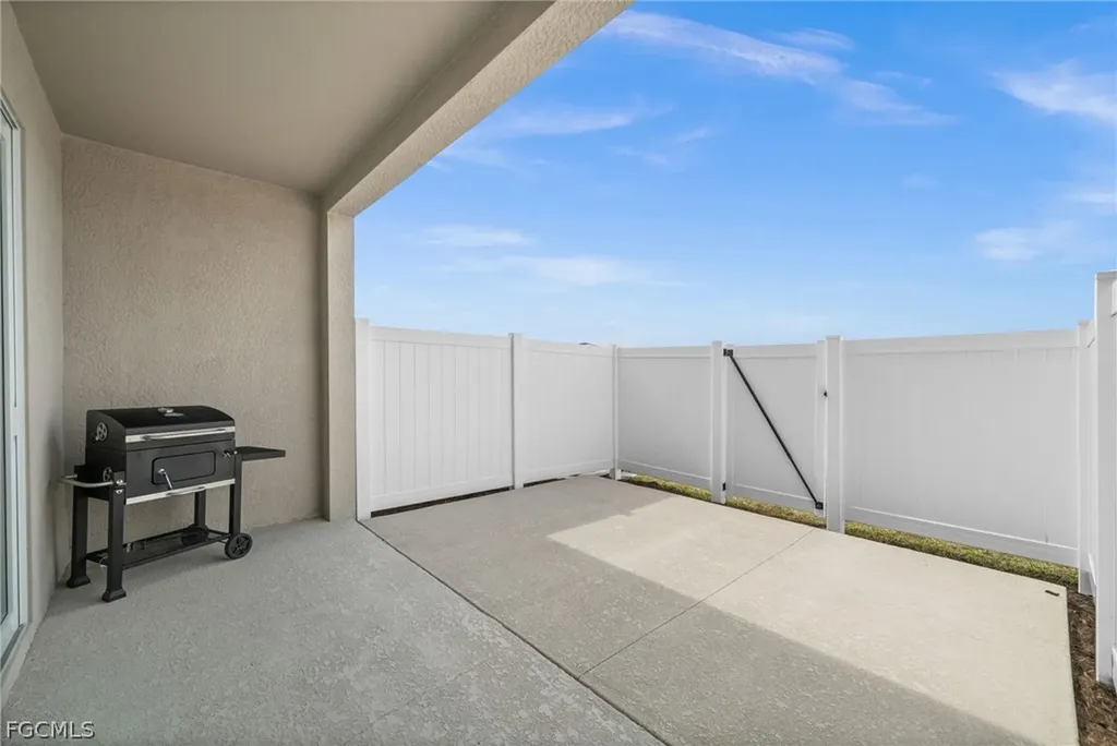 14915 White Pearl Road Punta Gorda FL 33982