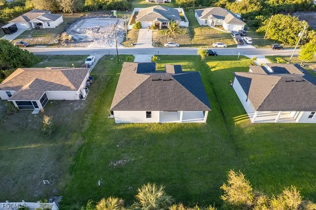 3313 36th Street SW Lehigh Acres FL 33976