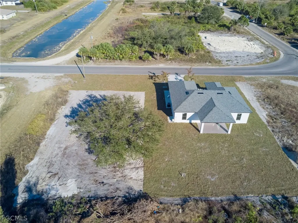 5903 Queen Avenue N Lehigh Acres FL 33971