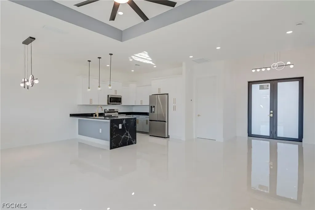 5903 Queen Avenue N Lehigh Acres FL 33971