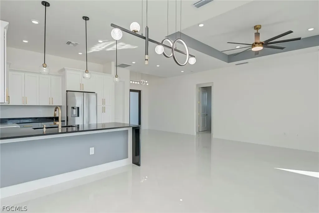 5903 Queen Avenue N Lehigh Acres FL 33971