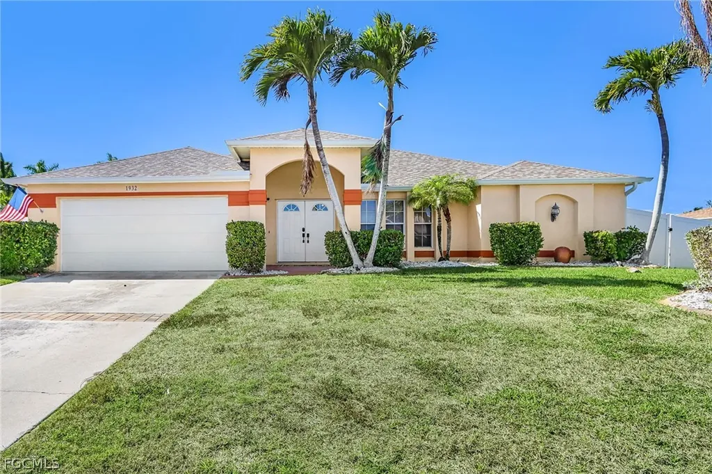 1932 SE 8th Avenue Cape Coral FL 33990