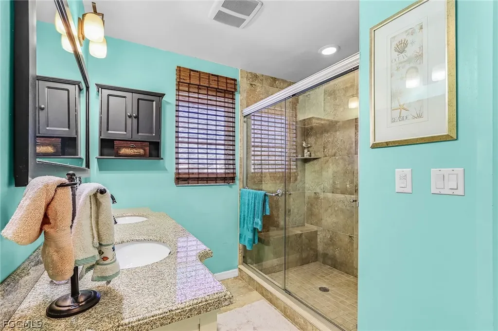 1932 SE 8th Avenue Cape Coral FL 33990