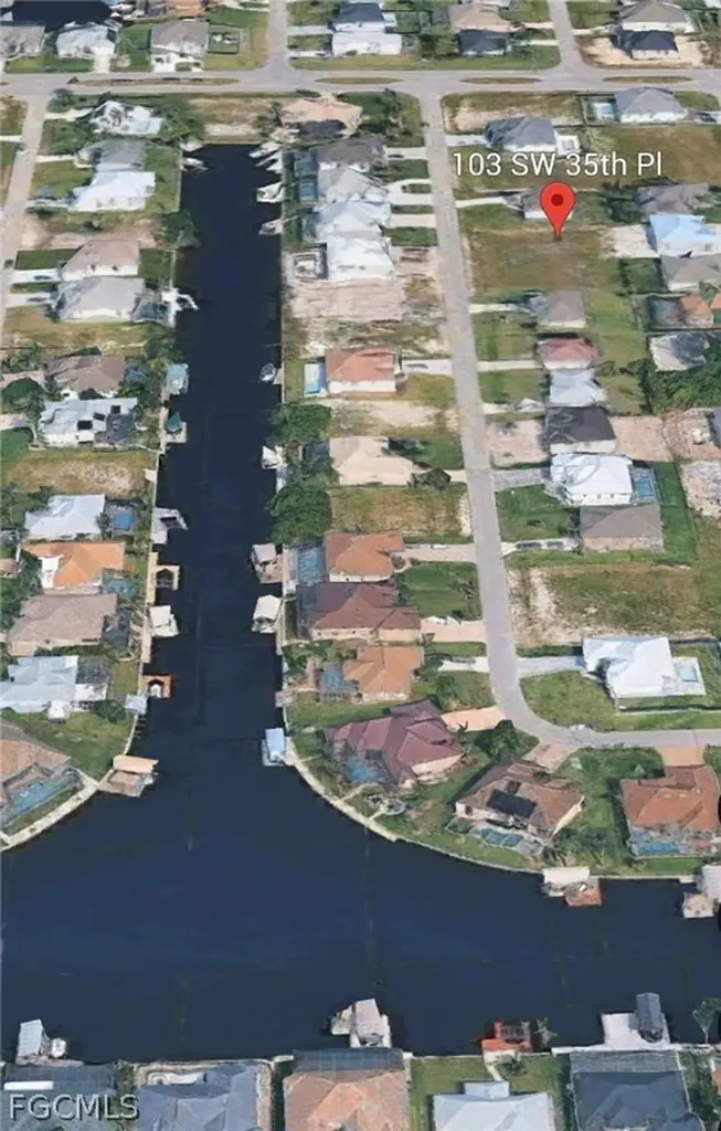 103 SW 35th Place Cape Coral FL 33991