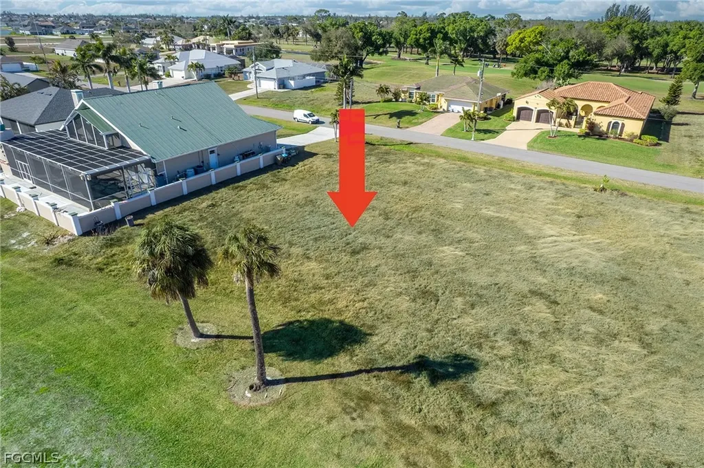 2932 NW 17th Terrace Cape Coral FL 33993