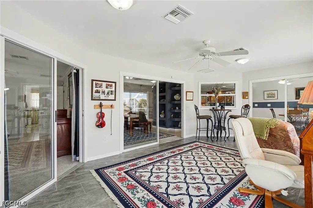 3775 NE 14th Place Cape Coral FL 33909