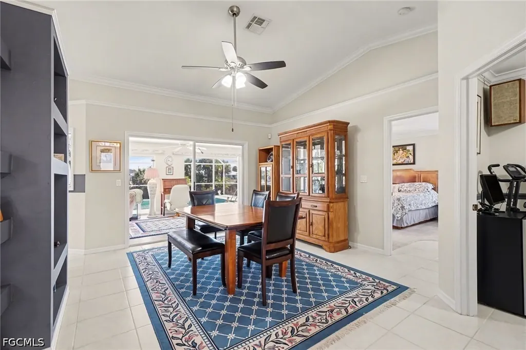 3775 NE 14th Place Cape Coral FL 33909
