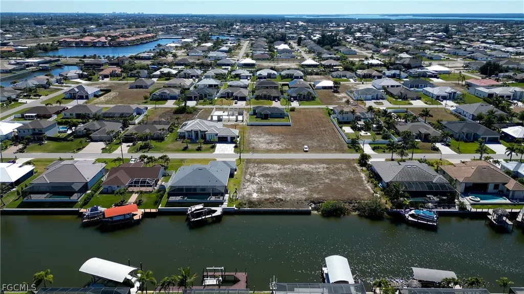 3327 NW 2nd Street Cape Coral FL 33993