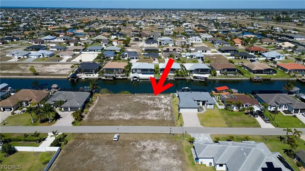 3327 NW 2nd Street Cape Coral FL 33993