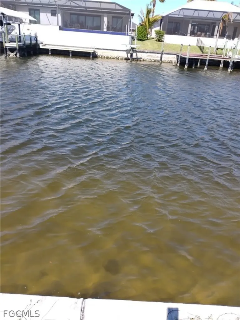 3327 NW 2nd Street Cape Coral FL 33993
