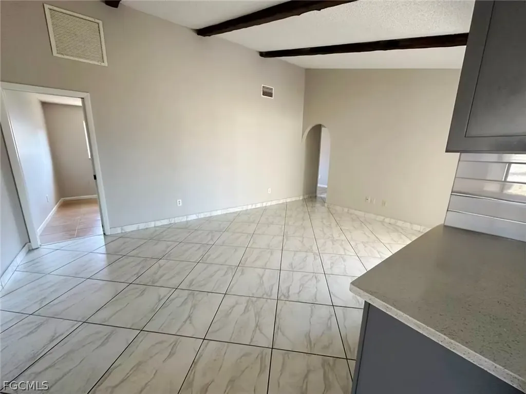 214 SE 7th Street Cape Coral FL 33990