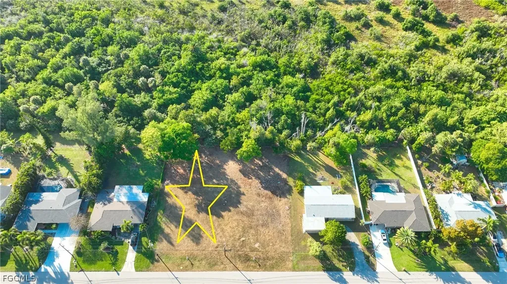 5842 SW 1st Court Cape Coral FL 33914