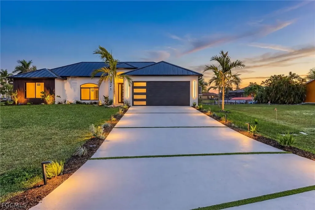 3321 SW 29th Avenue Cape Coral FL 33914