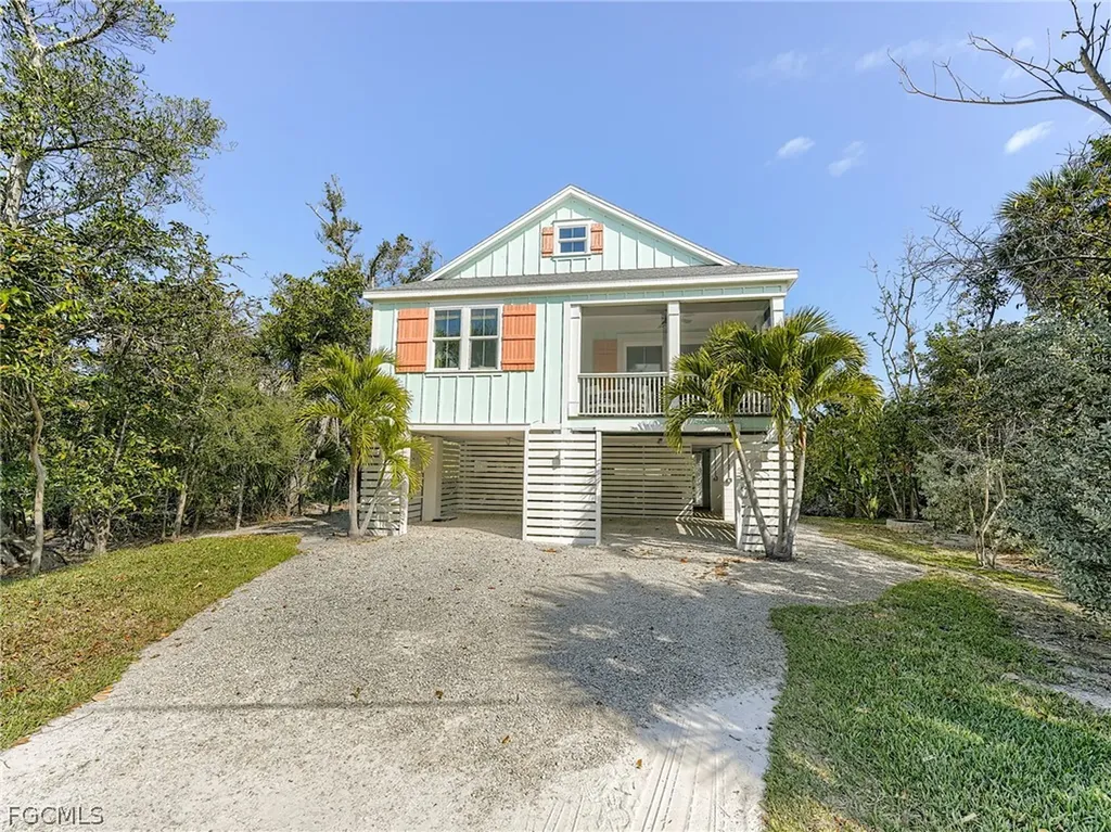 1550 Centre Street Sanibel FL 33957