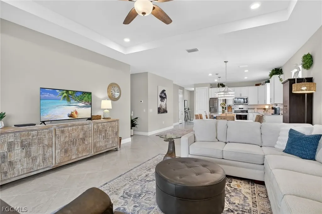 16133 Palmetto Prairie Drive Alva FL 33920