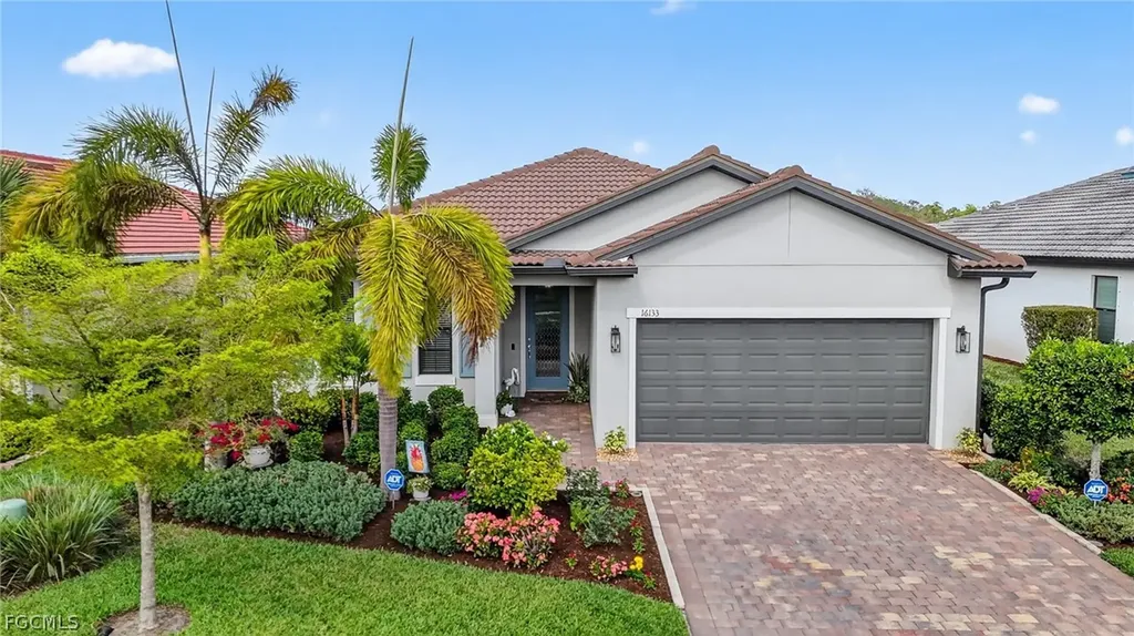 16133 Palmetto Prairie Drive Alva FL 33920