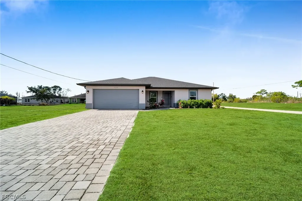 4326 NE 24th Place Cape Coral FL 33909