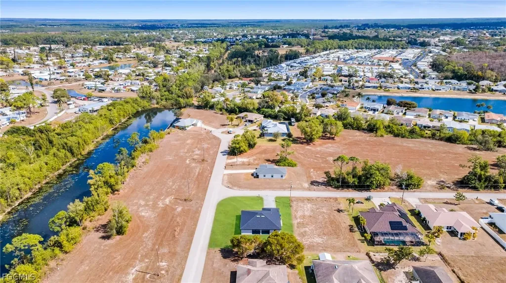 4326 NE 24th Place Cape Coral FL 33909