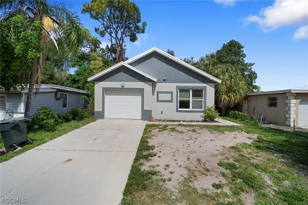 3309 Armstrong Court Fort Myers FL 33916