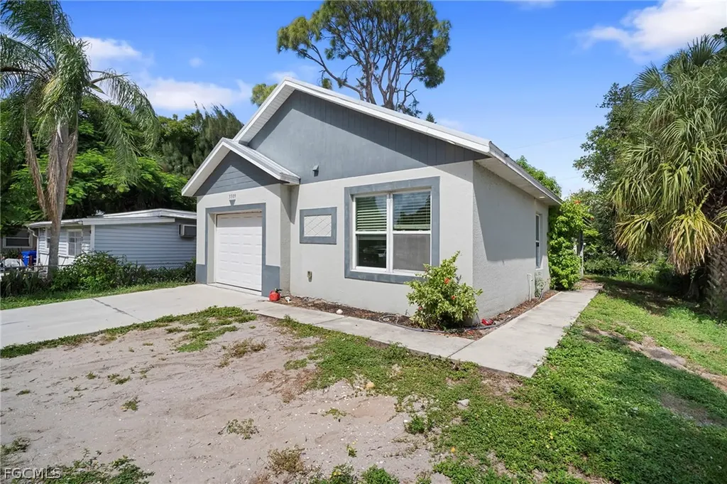 3309 Armstrong Court Fort Myers FL 33916