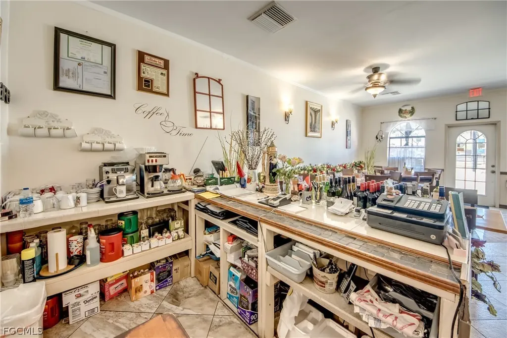 2414 Tamiami Trail Port Charlotte FL 33952