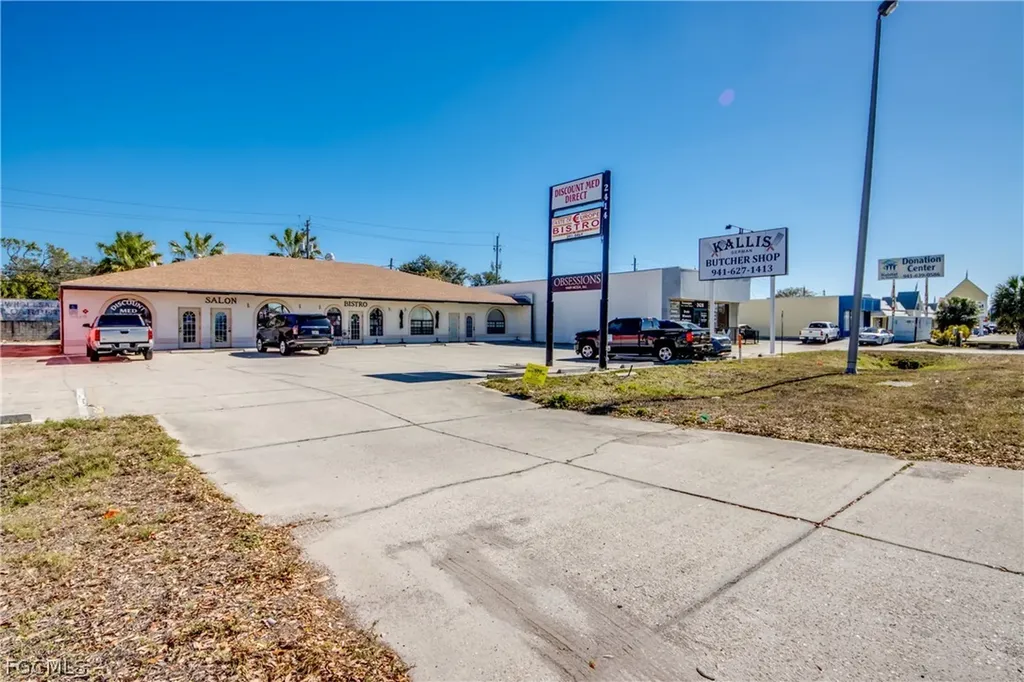 2414 Tamiami Trail Port Charlotte FL 33952