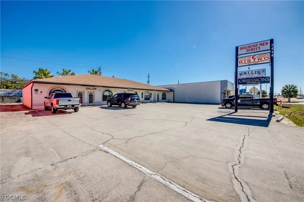 2414 Tamiami Trail Port Charlotte FL 33952