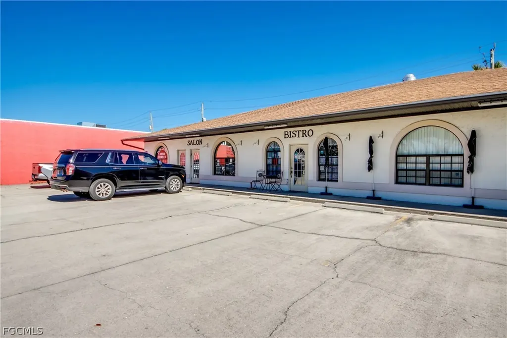 2414 Tamiami Trail Port Charlotte FL 33952
