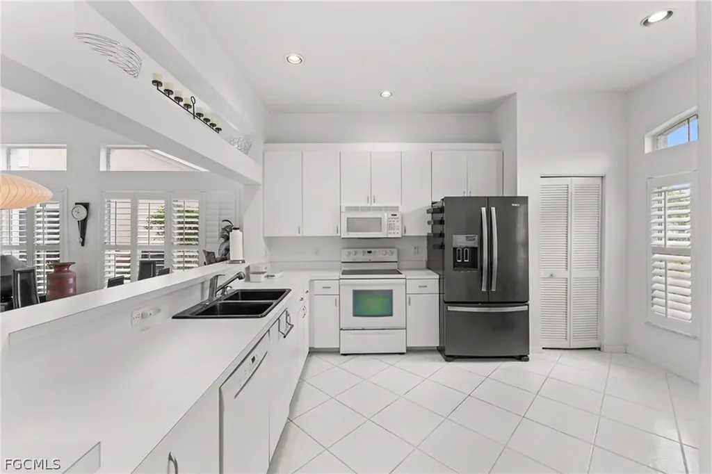 12739 Devonshire Lakes Circle Fort Myers FL 33913