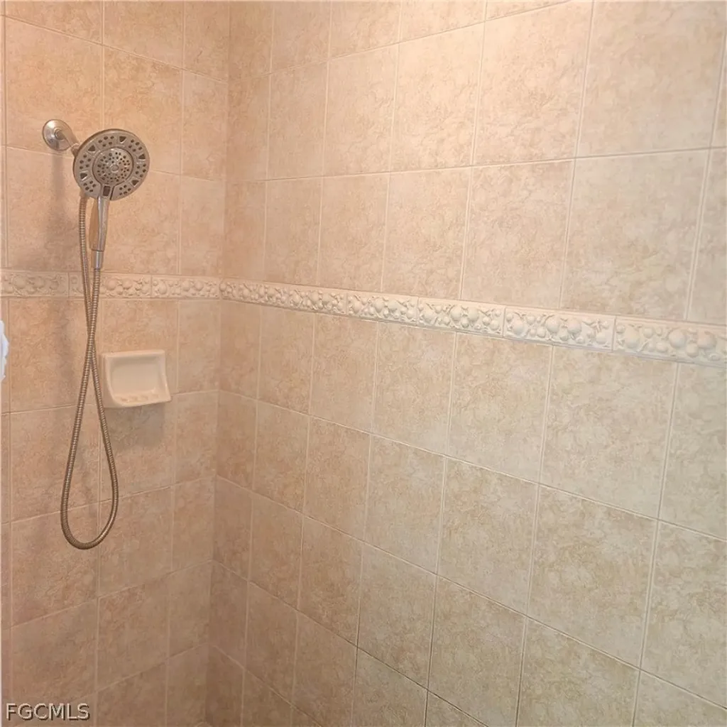 3315 SW 8th Court Cape Coral FL 33914