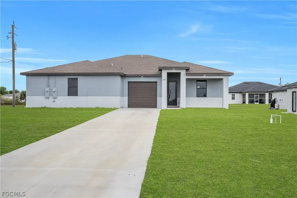 2101-2103 Unice Avenue N Lehigh Acres FL 33971