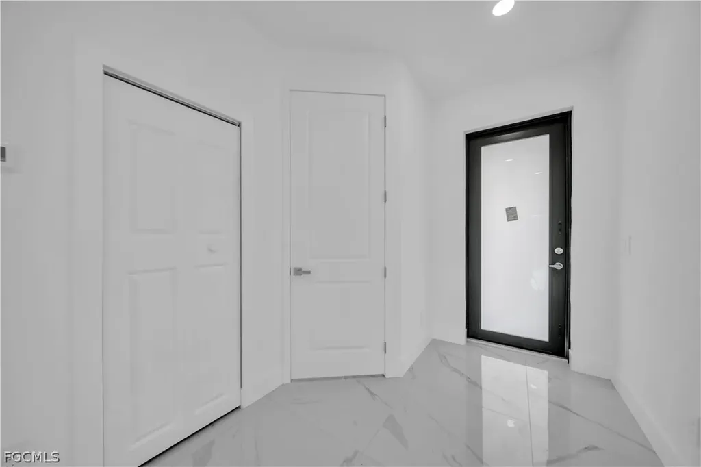 2101-2103 Unice Avenue N Lehigh Acres FL 33971