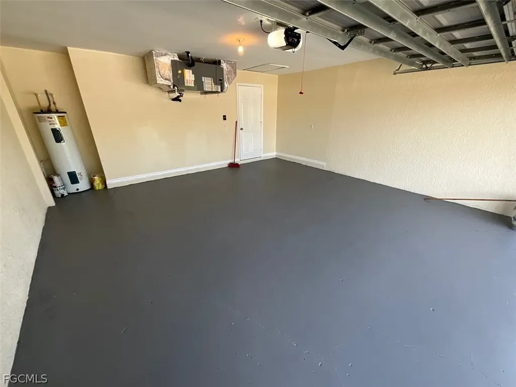 4005 1st Street SW Lehigh Acres FL 33976