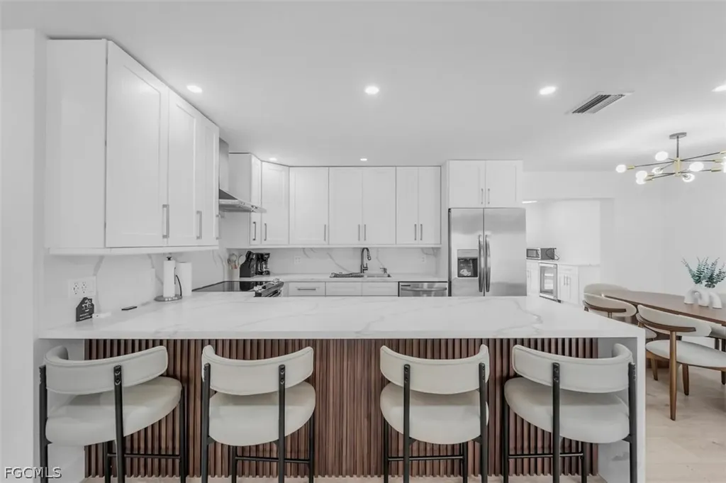 4625 Forest Glen Drive North Fort Myers FL 33903