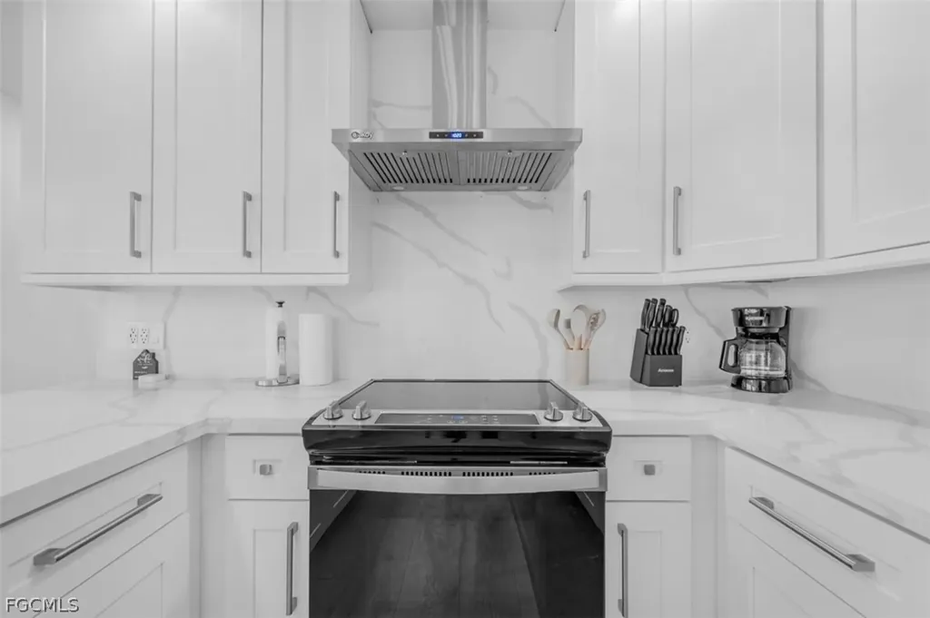 4625 Forest Glen Drive North Fort Myers FL 33903