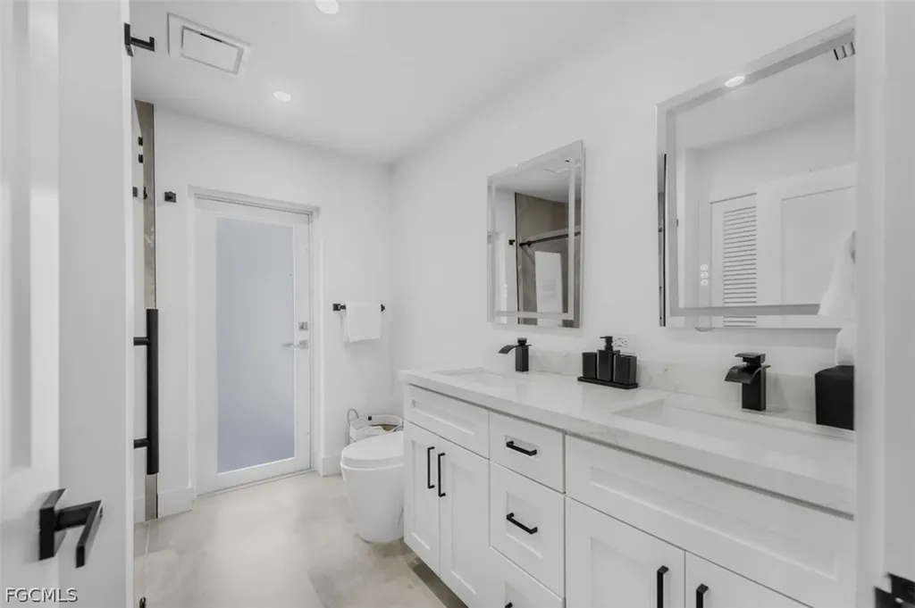 4625 Forest Glen Drive North Fort Myers FL 33903
