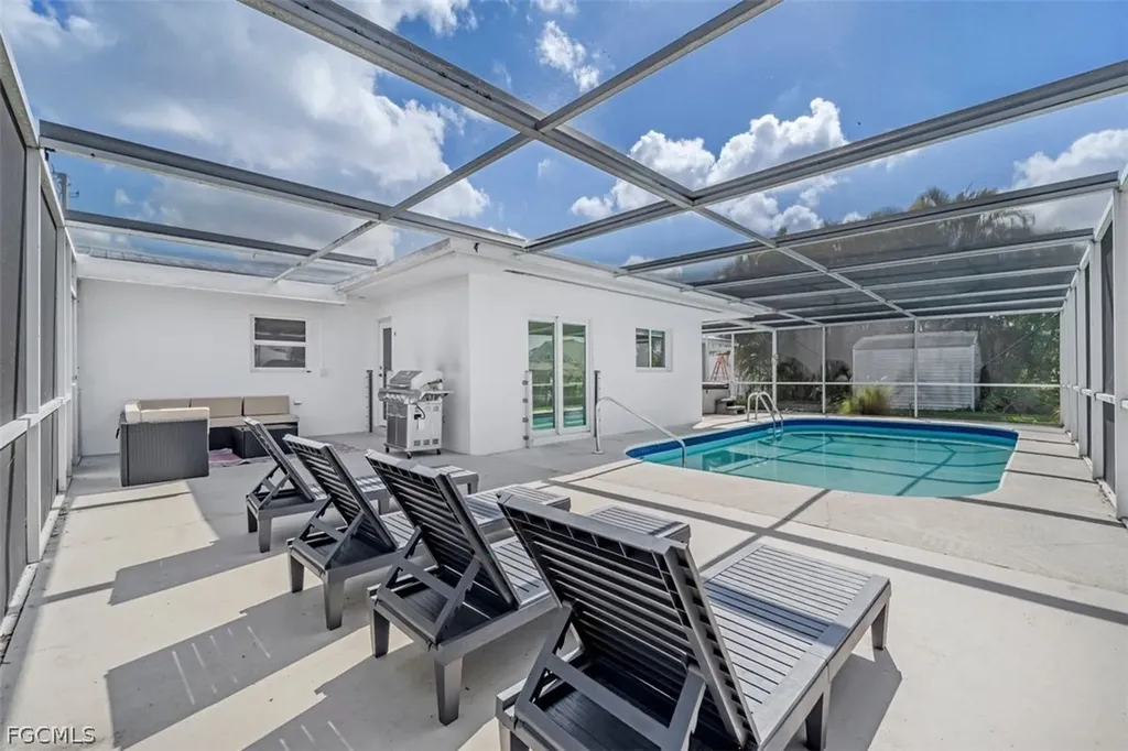 4625 Forest Glen Drive North Fort Myers FL 33903