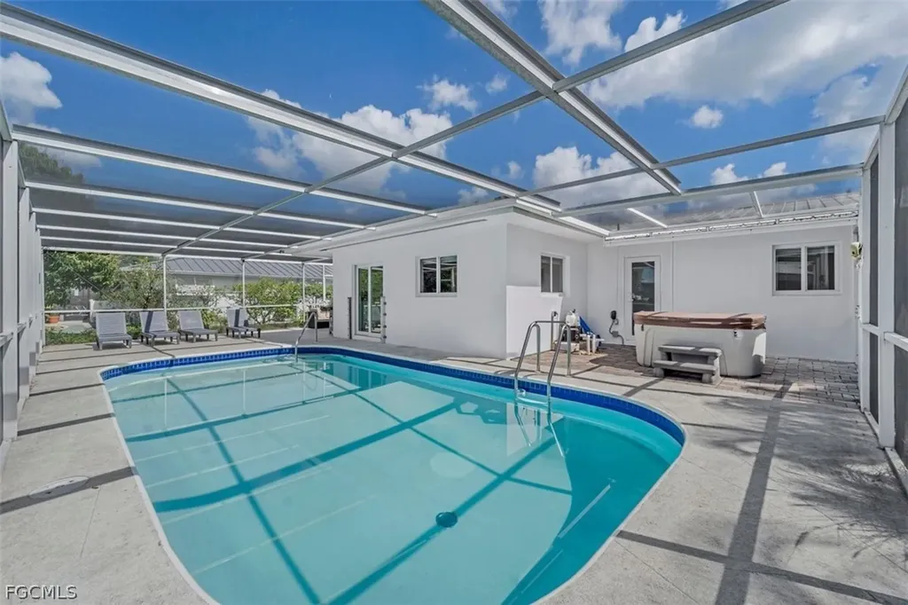 4625 Forest Glen Drive North Fort Myers FL 33903