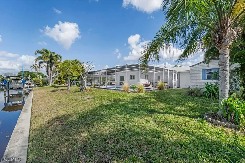 4625 Forest Glen Drive North Fort Myers FL 33903