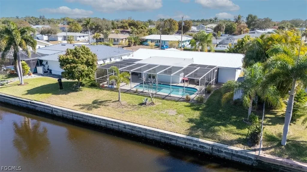 4625 Forest Glen Drive North Fort Myers FL 33903