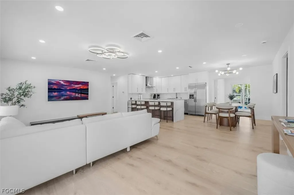 4625 Forest Glen Drive North Fort Myers FL 33903