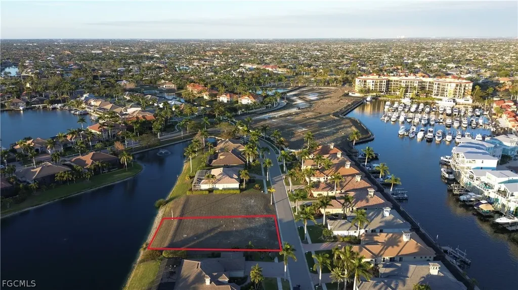 5808 Harbour Circle Cape Coral FL 33914