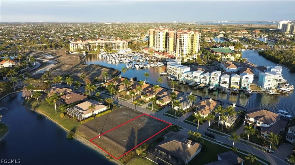 5808 Harbour Circle Cape Coral FL 33914