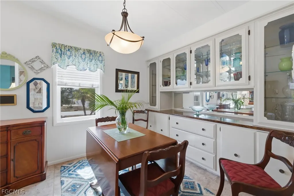 734 Knotty Pine Circle North Fort Myers FL 33917