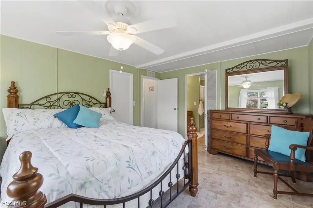 734 Knotty Pine Circle North Fort Myers FL 33917