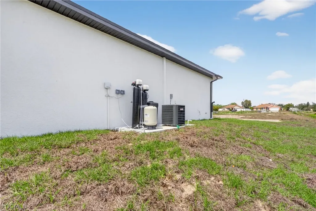 4103 10th Street W Lehigh Acres FL 33971